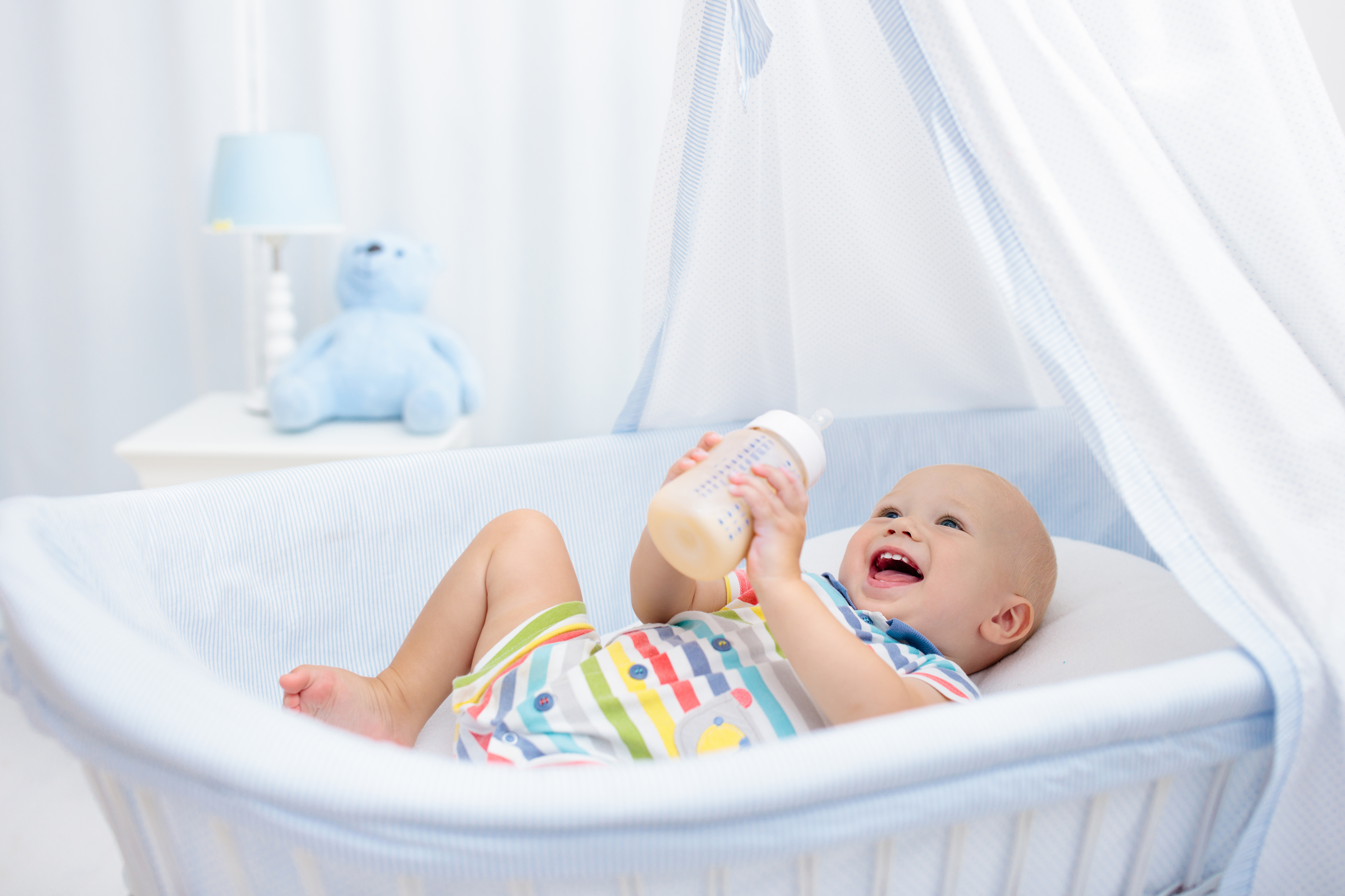 Varnost gnezdeca za dojenčka med spanjem.